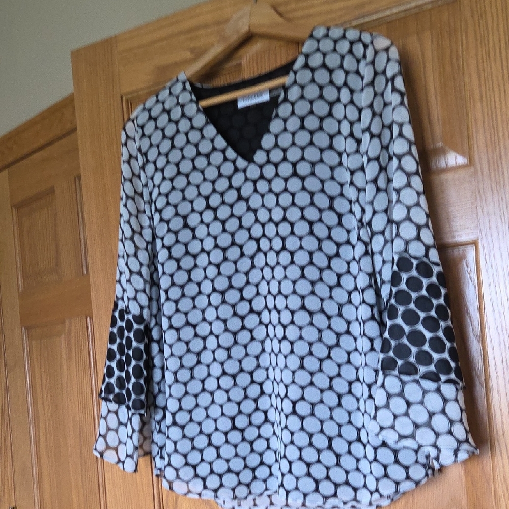 Calvin Klein Black & White Polka Dot V-Neck Blouse